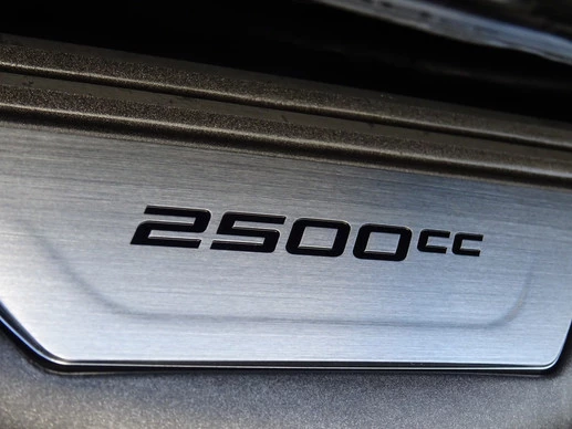 Triumph Rocket 3 - Afbeelding 8 van 19