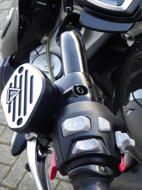 Triumph Rocket 3 - Afbeelding 10 van 19