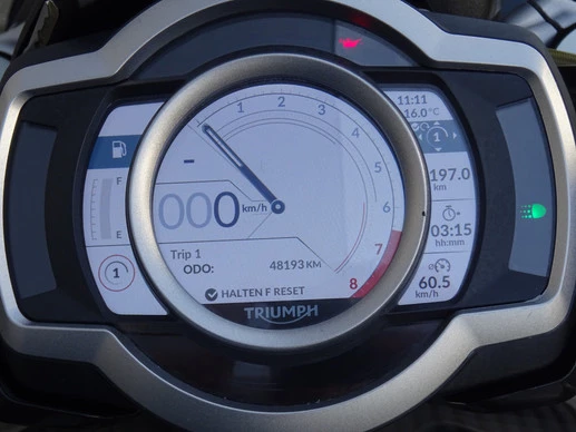 Triumph Rocket 3 - Afbeelding 12 van 19