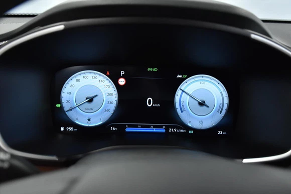 Hyundai Santa Fe - Afbeelding 18 van 28