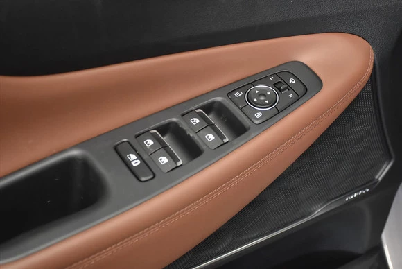 Hyundai Santa Fe - Afbeelding 27 van 28