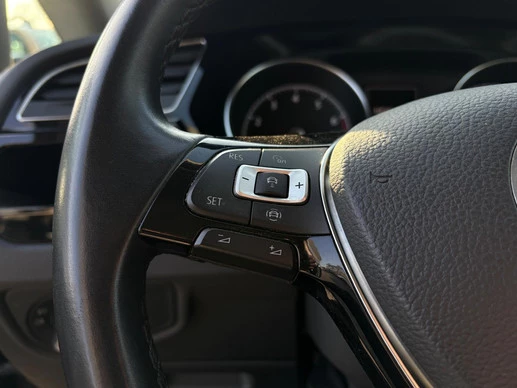 Volkswagen Touran - Afbeelding 25 van 30