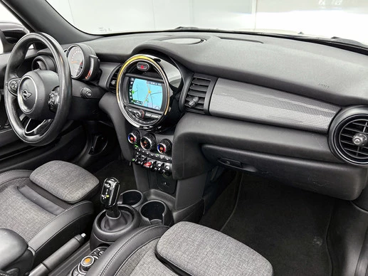 MINI Cooper Cabrio - Afbeelding 16 van 30