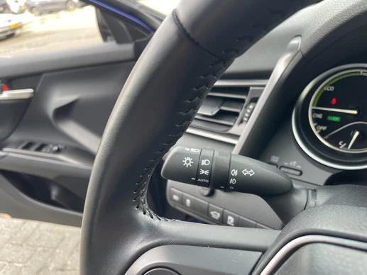 Toyota Camry - Afbeelding 9 van 24