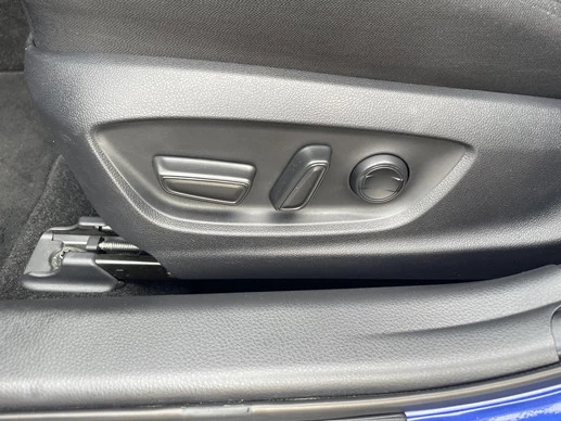 Toyota Camry - Afbeelding 12 van 24