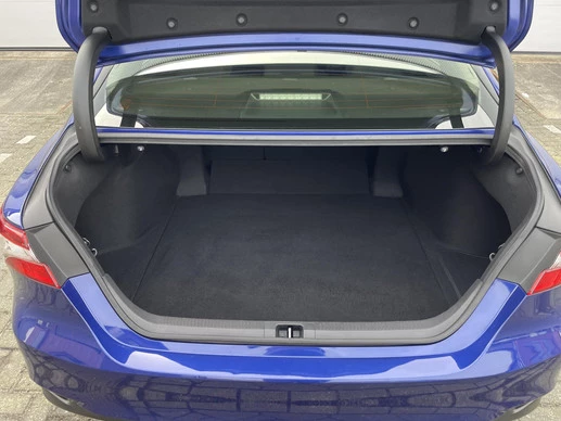 Toyota Camry - Afbeelding 19 van 24