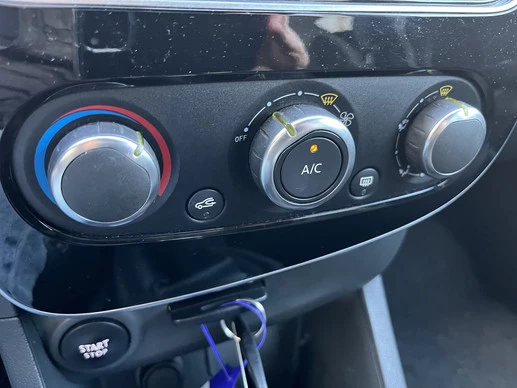 Renault Clio - Afbeelding 15 van 16