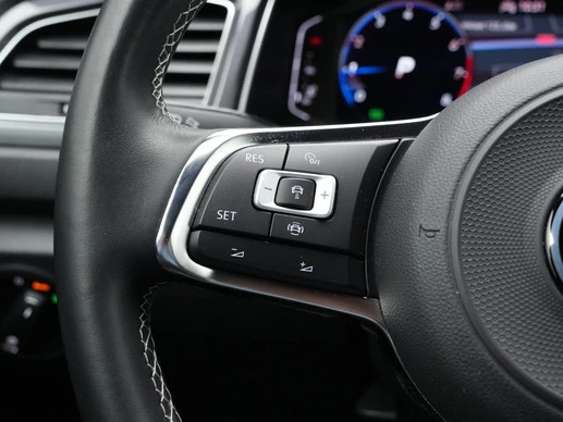 Volkswagen T-Roc - Afbeelding 22 van 30