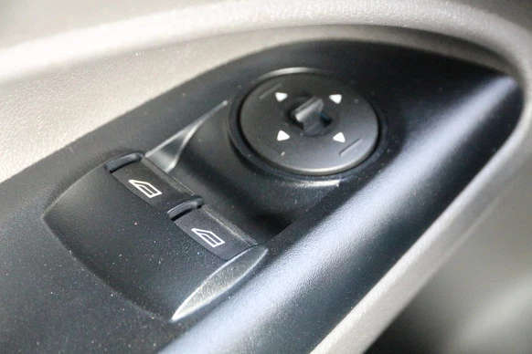 Ford Transit Connect - Afbeelding 17 van 19