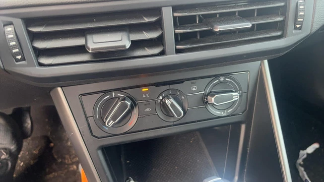 Volkswagen Polo - Afbeelding 9 van 11