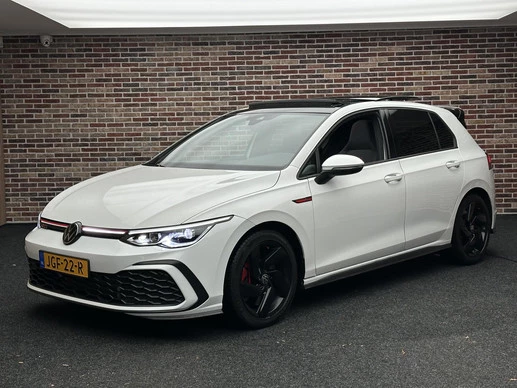 Volkswagen Golf - Afbeelding 1 van 29