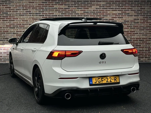 Volkswagen Golf - Afbeelding 16 van 29