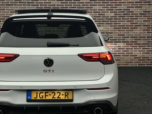 Volkswagen Golf - Afbeelding 18 van 29