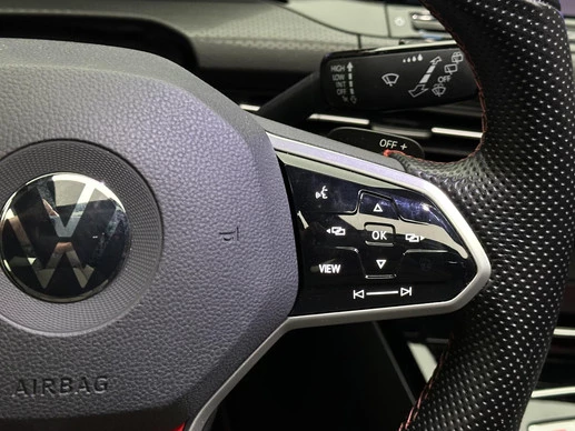 Volkswagen Golf - Afbeelding 24 van 29