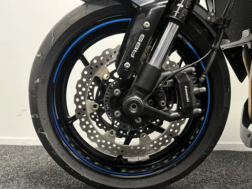 Kawasaki Z1000 - Afbeelding 4 van 23