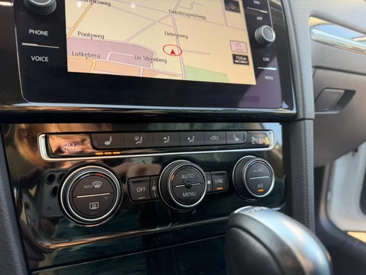 Volkswagen Golf - Afbeelding 21 van 27