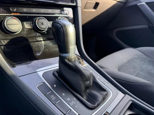 Volkswagen Golf - Afbeelding 22 van 27