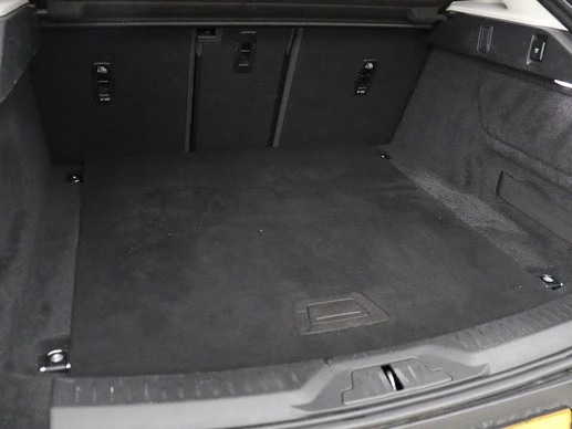 Jaguar I-PACE - Afbeelding 12 van 30