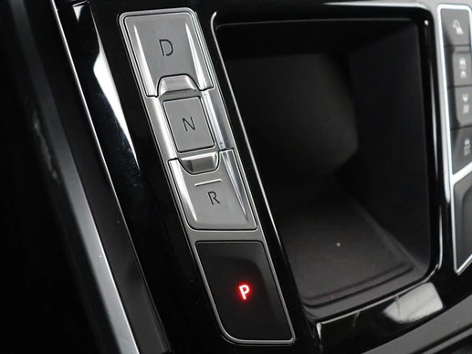 Jaguar I-PACE - Afbeelding 21 van 30