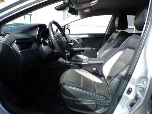 Toyota Avensis - Afbeelding 7 van 30