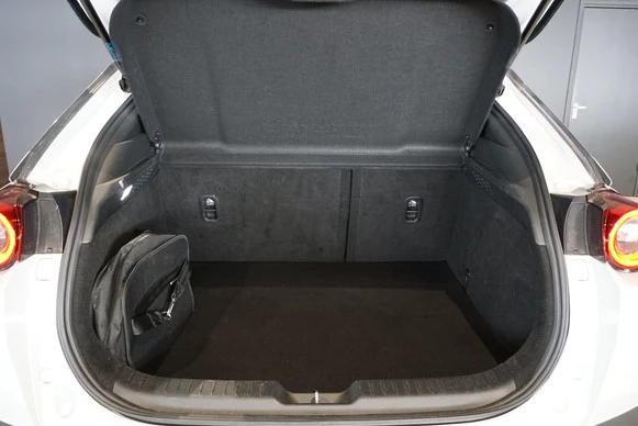 Mazda MX-30 - Afbeelding 11 van 30