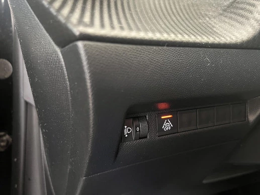 Peugeot 208 - Afbeelding 18 van 24