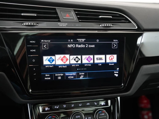 Volkswagen Touran - Afbeelding 16 van 30