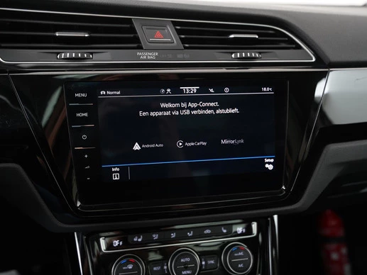 Volkswagen Touran - Afbeelding 18 van 30