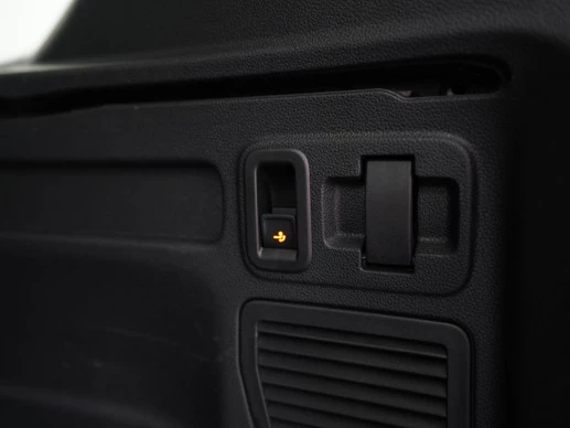 Volkswagen Touran - Afbeelding 26 van 30