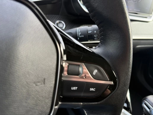 Peugeot 2008 - Afbeelding 28 van 30