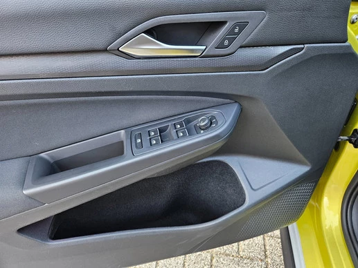 Volkswagen Golf - Afbeelding 17 van 30