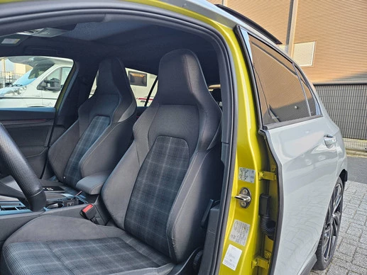 Volkswagen Golf - Afbeelding 26 van 30