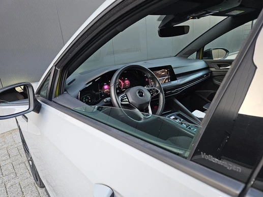 Volkswagen Golf - Afbeelding 27 van 30