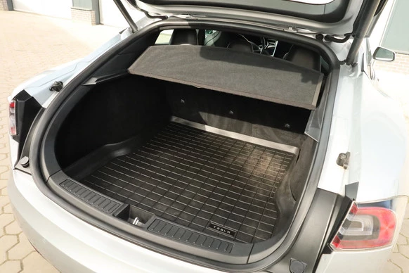 Tesla Model S - Afbeelding 23 van 24