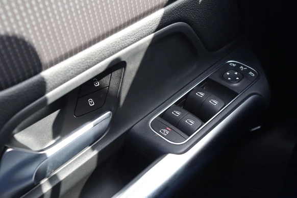 Mercedes-Benz B-Klasse - Afbeelding 27 van 29