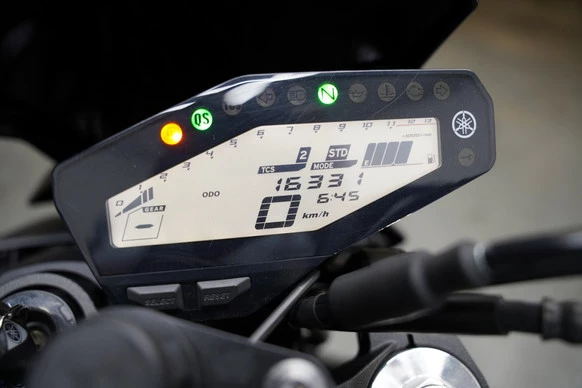 Yamaha MT 09 - Afbeelding 7 van 17