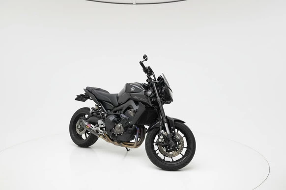 Yamaha MT 09 - Afbeelding 10 van 17
