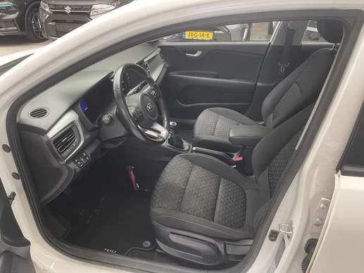 Kia Rio - Afbeelding 2 van 30