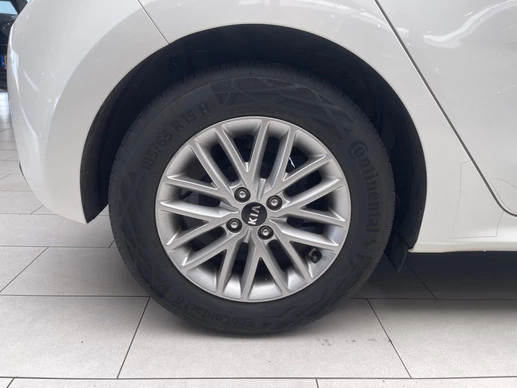Kia Rio - Afbeelding 29 van 30