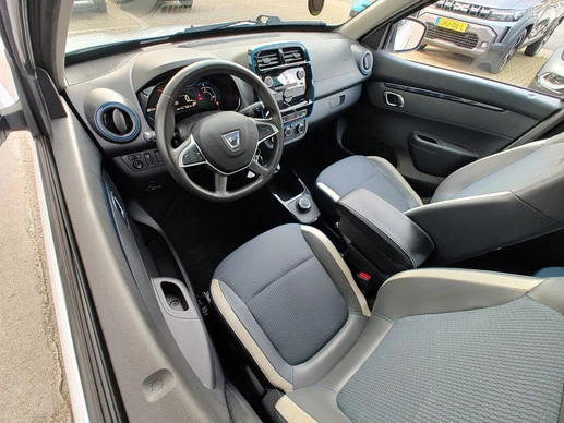 Dacia Spring - Afbeelding 13 van 30