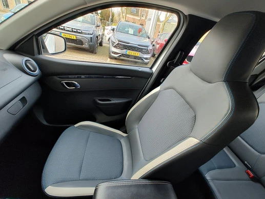 Dacia Spring - Afbeelding 22 van 30