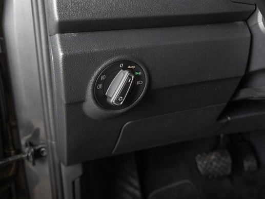 Volkswagen T-Roc - Afbeelding 21 van 30