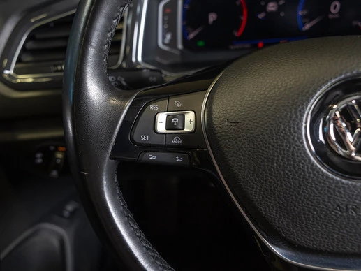 Volkswagen T-Roc - Afbeelding 25 van 30