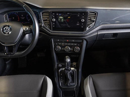 Volkswagen T-Roc - Afbeelding 27 van 30