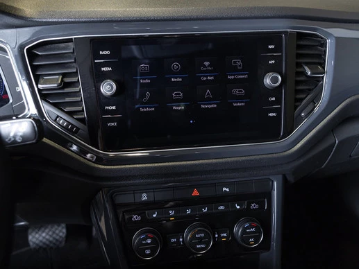 Volkswagen T-Roc - Afbeelding 29 van 30