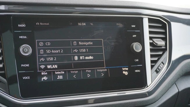 Volkswagen T-Roc - Afbeelding 22 van 30