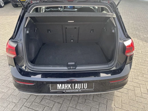 Volkswagen Golf - Afbeelding 13 van 30