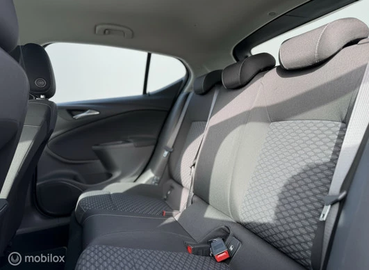Opel Astra - Afbeelding 17 van 20