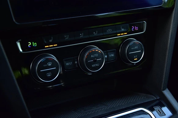 Volkswagen Passat - Afbeelding 21 van 28