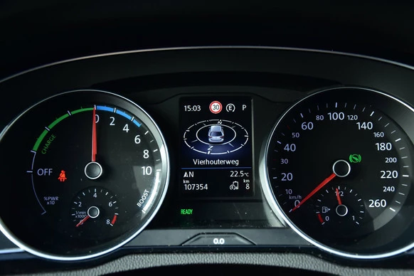 Volkswagen Passat - Afbeelding 24 van 28